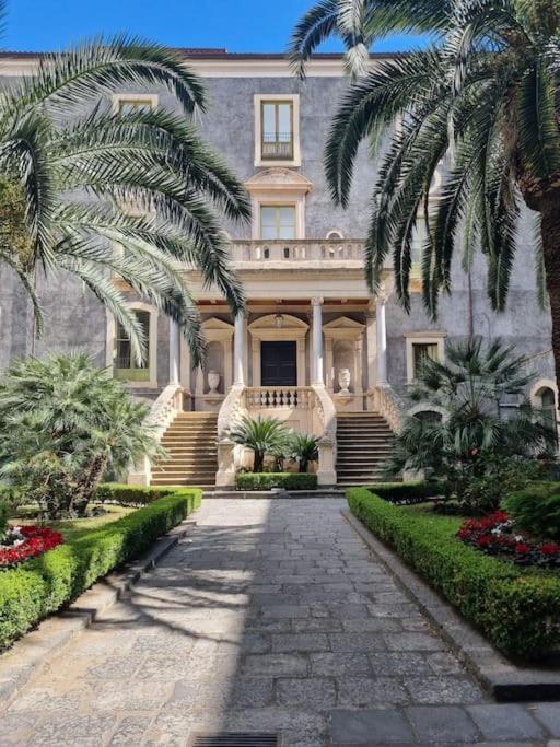 Апартаменты La Casa Di Marlu - Gorgeous Flat In Catania Centre Экстерьер фото